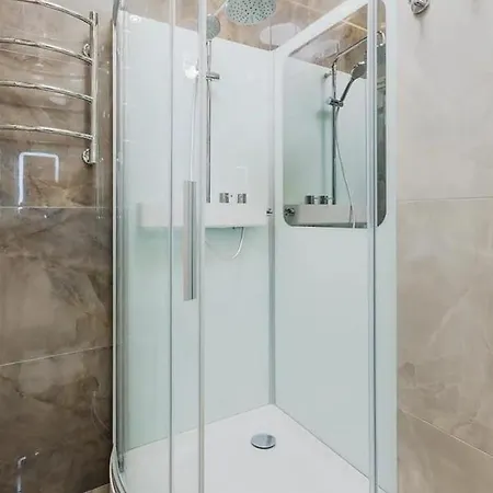 Deluxe 2-bedroom Sarandë