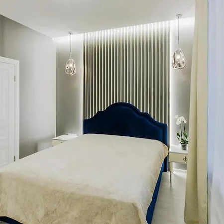 Deluxe 2-bedroom * Σαράντα