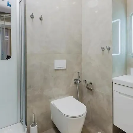 Deluxe 2-bedroom *